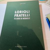 libro sulle medaglie della lorioli