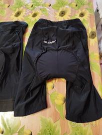 pantaloncini da bici