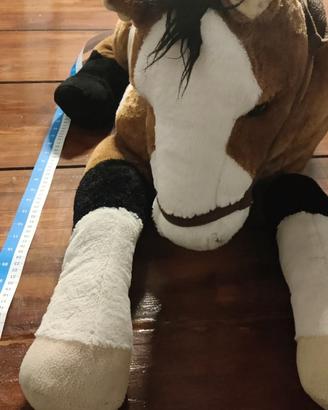 Cavallo in peluche 