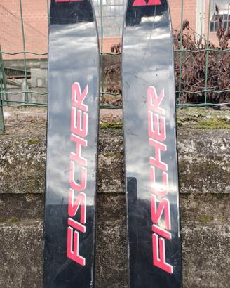 sci, attacchi e bastoncini 