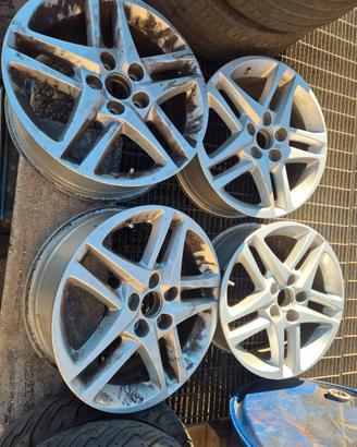 cerchi in lega Toyota Chr Corolla originali