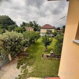 Appartamento con giardino