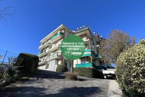 Monolocale con piscina condominiale