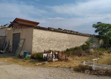 333 mq, locale deposito