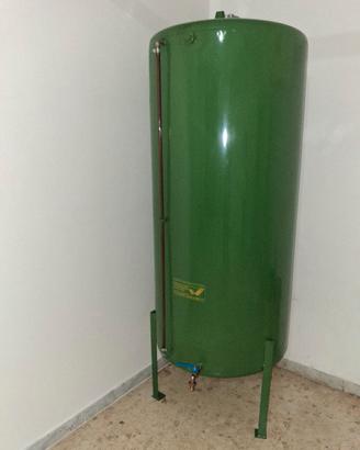 Cisterna per gasolio . 
