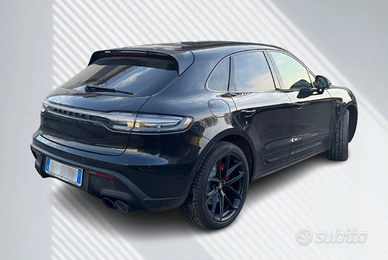 PORSCHE MACAN GTS FULL BLACK 2.9 441 CV