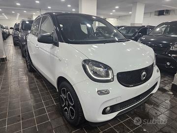 NUOVA SMART FORFOUR IDENTITY BLACK EDITION PASSION