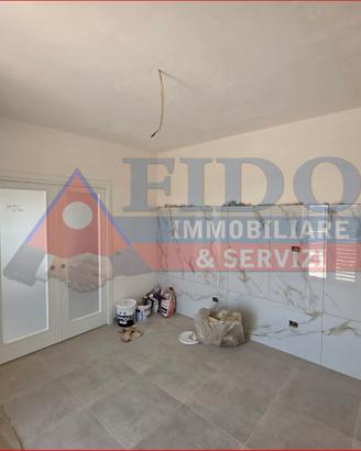 Appartamento di 130 mq di 5 vani con terrazzo