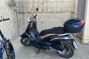 Beverly 250cc perfetto in tutto,  gommato 80%,