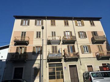 4 LOCALI A TORINO