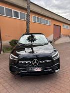 Mercedes-benz GLA 200 d Automatic Premium**//
