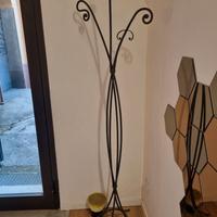 Appendiabiti in ferro battuto