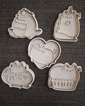 Set 5 Stampini / Tagliabiscotti Pusheen