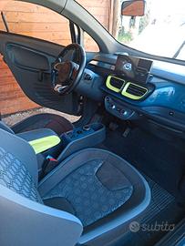 XEV YOYO quadriciclo elettrico