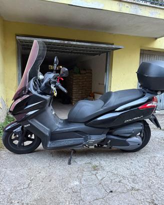 Kymco 300i abs