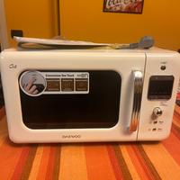 Forno microonde KOG-6LBW Daevoo color crema