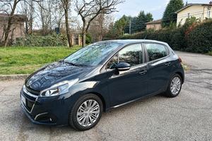 Peugeot 208 GPL / Benzina 
