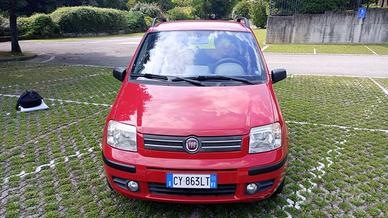 FIAT PANDA CAMBIO AUTOMATICO 5 PORTE