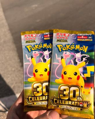 Carte Pokemon 30th anniversario giapponesi