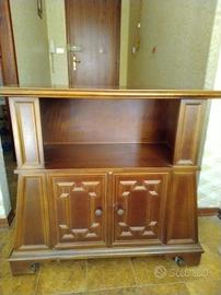 Carrello porta televisore vintage