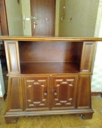 Carrello porta televisore vintage