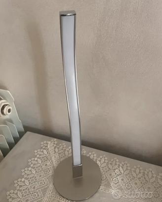 Abat-jou,  coppia di lampade  da comodini