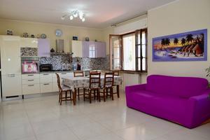 S. Vincenzo- appartamento con terrazza