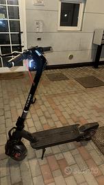 Monopattino elettrico ninebot max G3