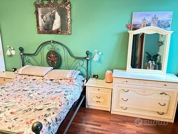 Camera da letto completa