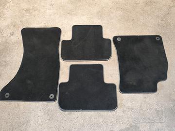 Tappetini Audi A4 B8