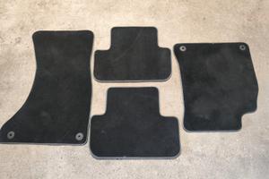 Tappetini Audi A4 B8