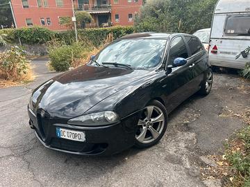 Alfa Romeo 147 1.9 jtdm 8V ex 139cv