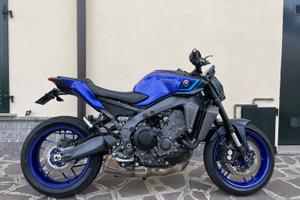 Yamaha MT-09 Icon Blue