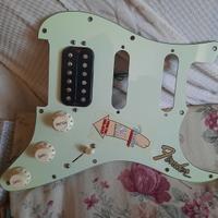 Fender Deluxe Lonestar HSS Stratocaster battipenna