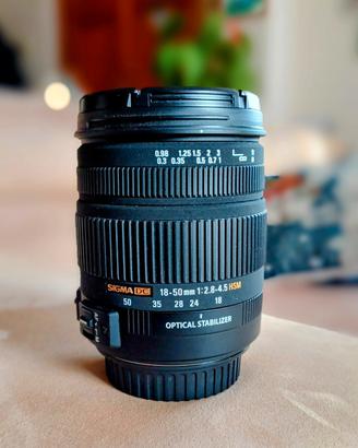 lente Sigma DC 18-50 mm 1:2.8-4.5 HSM per Canon