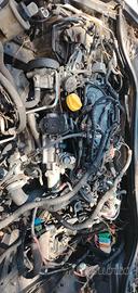  motore Renault Cod M9R A8