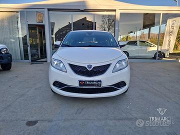 Lancia Ypsilon 1.2 69 CV 5 porte Gold