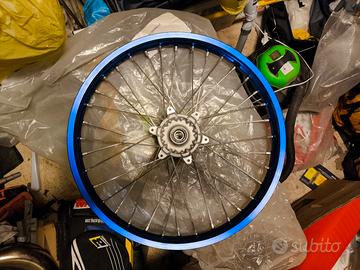 Cerchio anteriore Yamaha yz 125 NUOVO