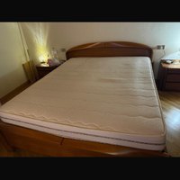 letto in legno massello colore noce senza doghe