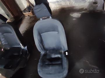 sedili per Nissan Qashqai 
