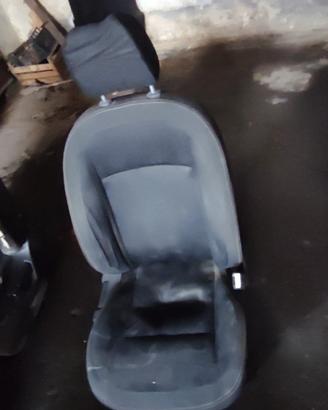 sedili per Nissan Qashqai 