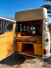 Camper storico da collezionismo Alfa Romeo