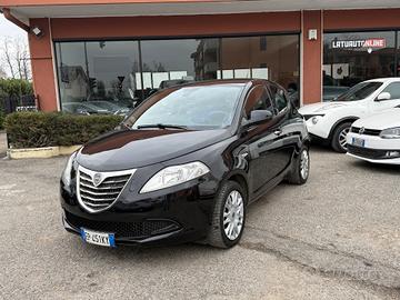 Lancia Ypsilon 1.2 69 CV 5 porte Platinum