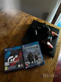 PlayStation 4 Slim 500GB + 2 Controller + 2 Giochi
