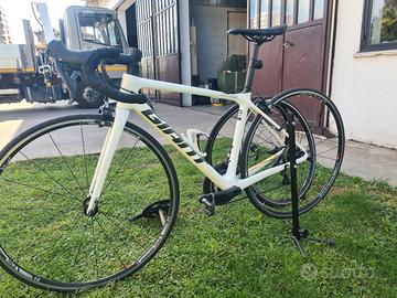 bici da corsa Giant