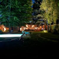 Villa con piscina e grande giardino