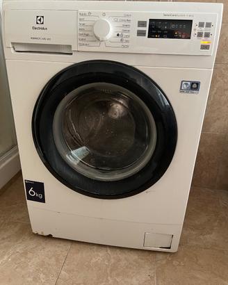 Lavatrice Slim Electrolux 6kg