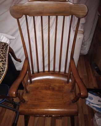 Sedia a dondolo vintage anni 50 circa