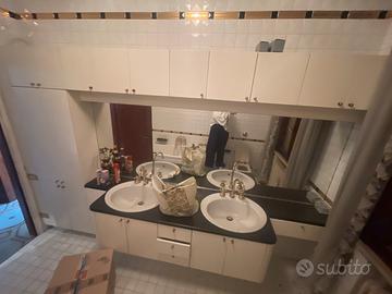 Grande mobiletto bagno doppio lavabo con specchio