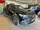 volvo-xc40-b5-awd-geartronic-r-design